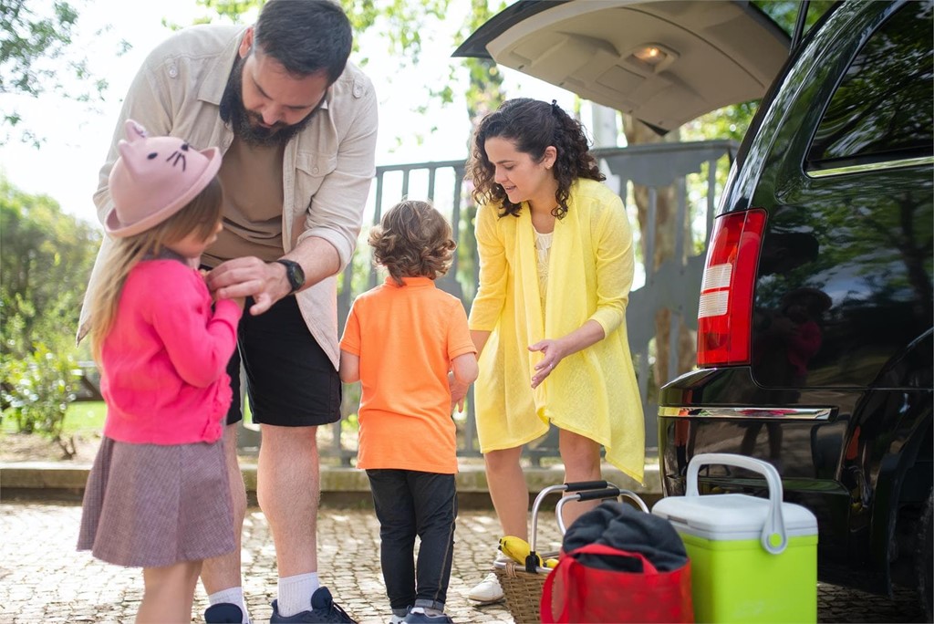 Consejos para hacer un viaje largo en coche con niños