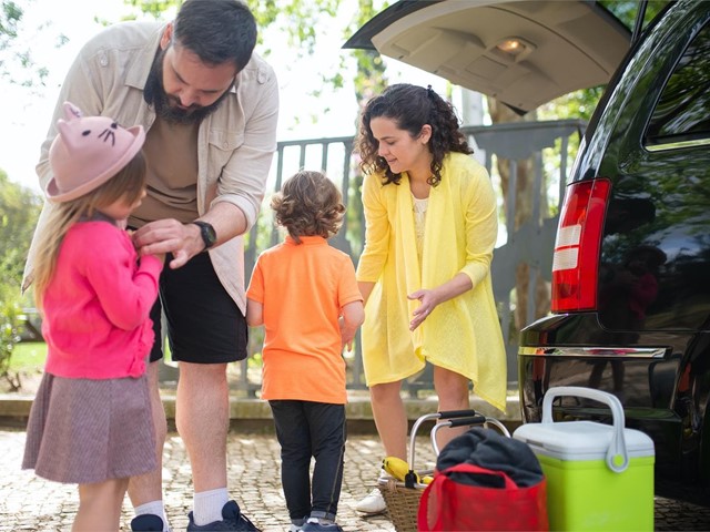 Consejos para hacer un viaje largo en coche con niños