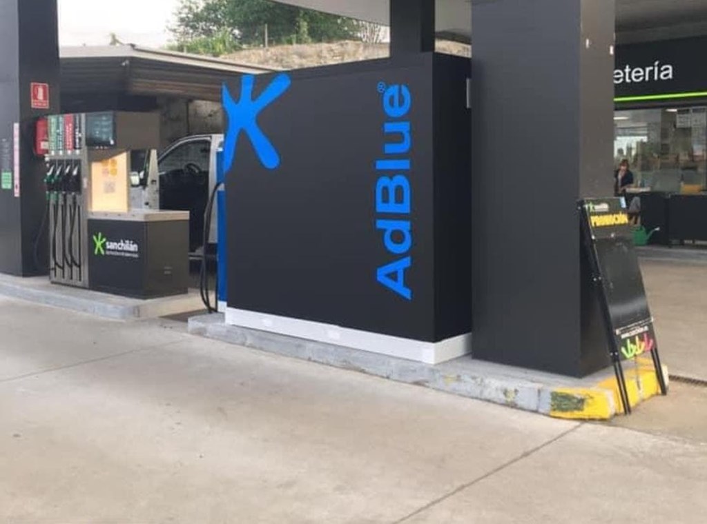 ¿Qué es el AdBlue y por qué es esencial para tu vehículo diésel?