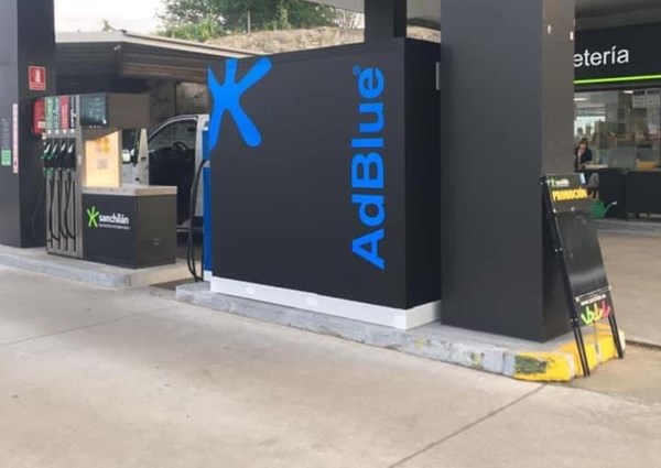 ¿Qué es el AdBlue y por qué es esencial para tu vehículo diésel?